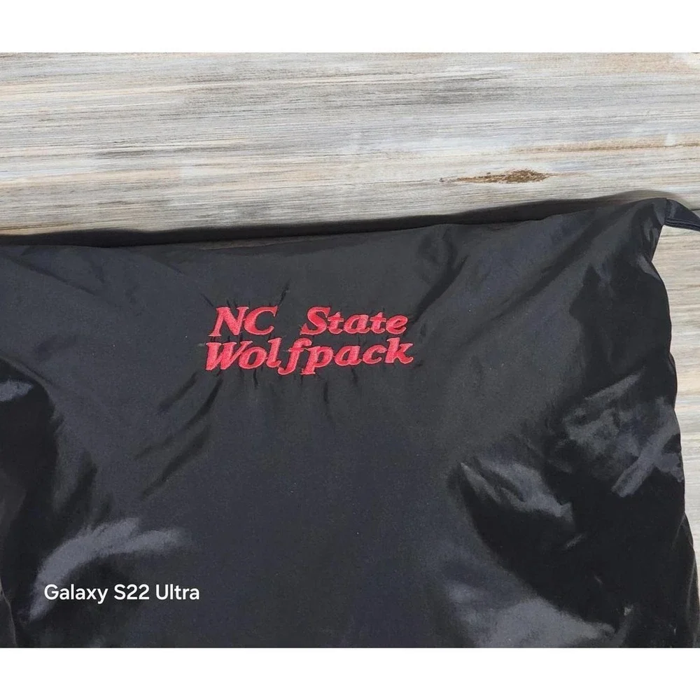 NC State Wolfpack Stadium Blanket Red Fleece Black Water Resistant Shell & Bag